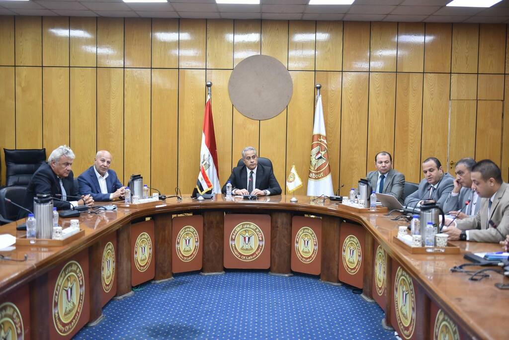 وزارة العمل تستعد لإطلاق منصة إلكترونية للعمالة غير المنتظمة مع بداية 2024